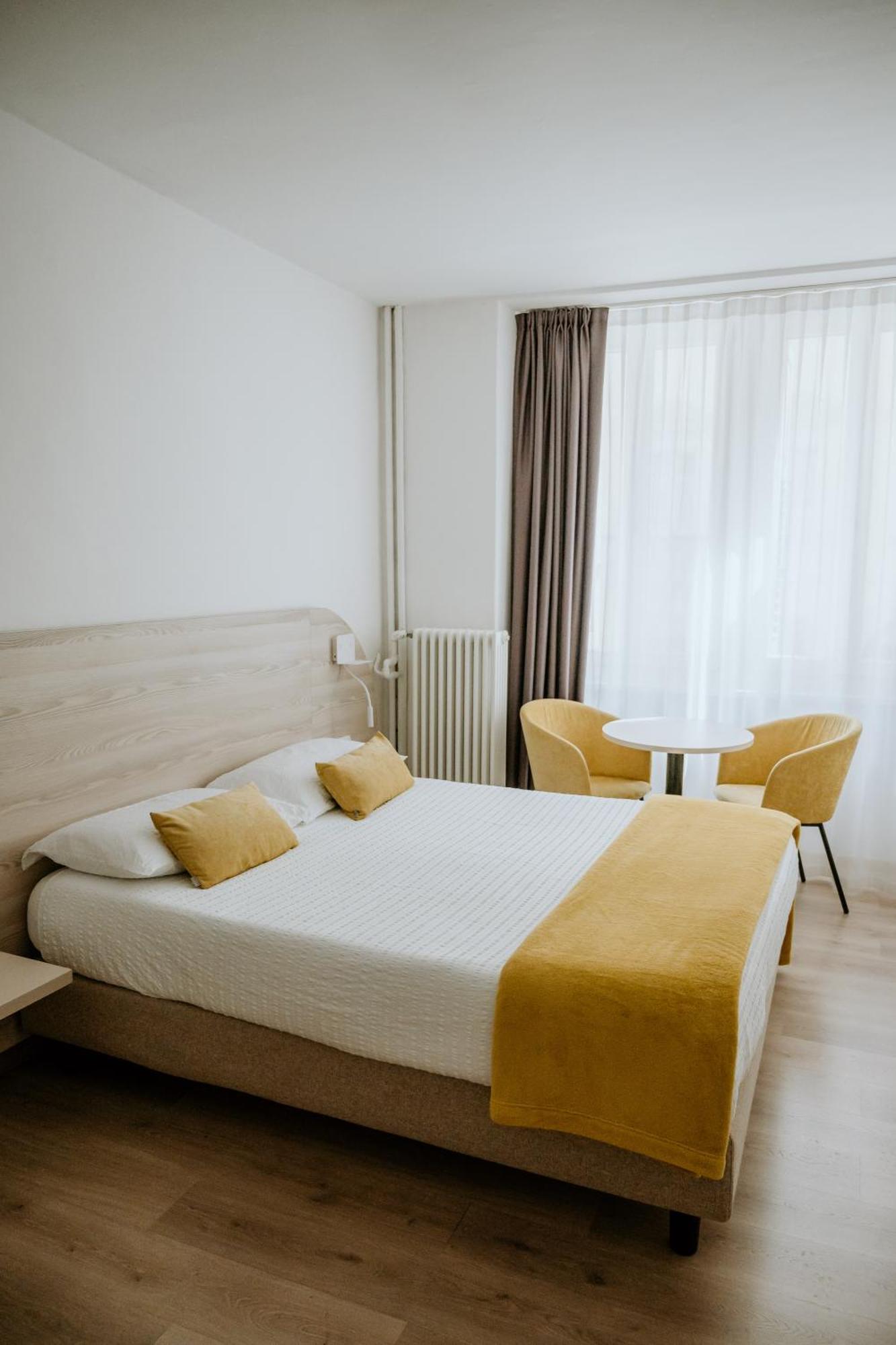Hotel Venezia トレント エクステリア 写真